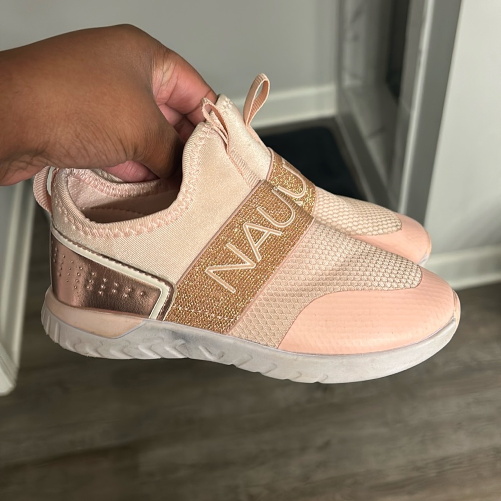 Toddler girl shoes